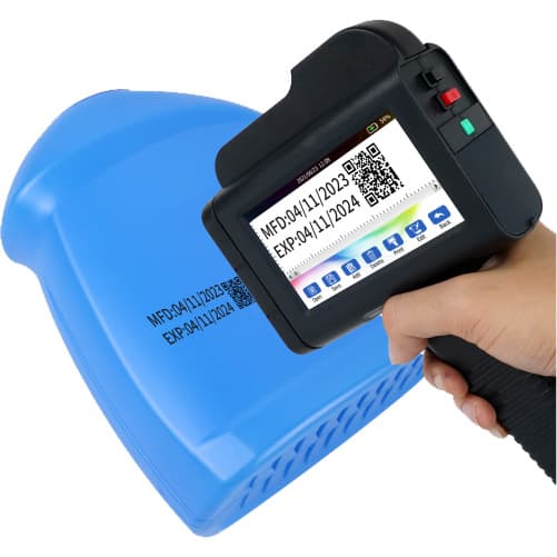 Impresora Bentsai imprimiendo sobre superficie plástica lisa