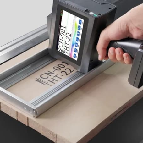 Tinta para marcadoras fijas sobre materiales porosos como cartón